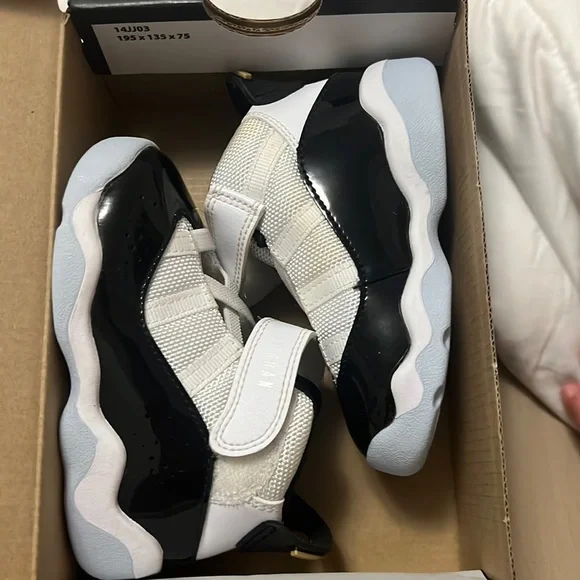 Nike Jordan Shoes Baby 6 Rings TD Kids Sneakers - Picture 1 of 4